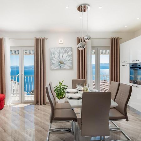 Fba Family Beach Apartments Omiš Eksteriør billede