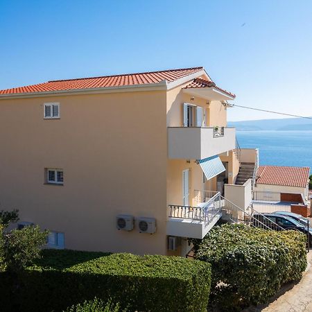 Fba Family Beach Apartments Omiš Eksteriør billede
