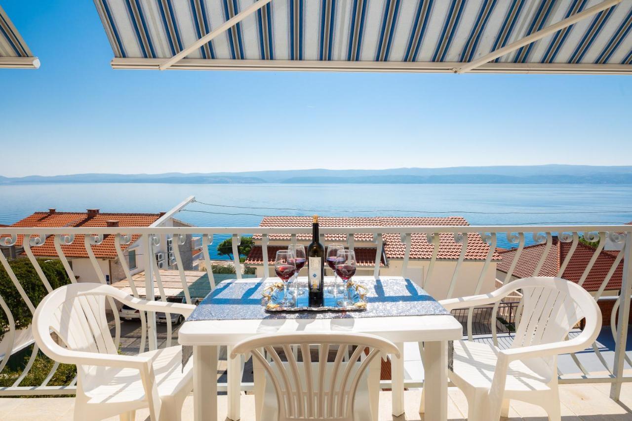 Fba Family Beach Apartments Omiš Eksteriør billede